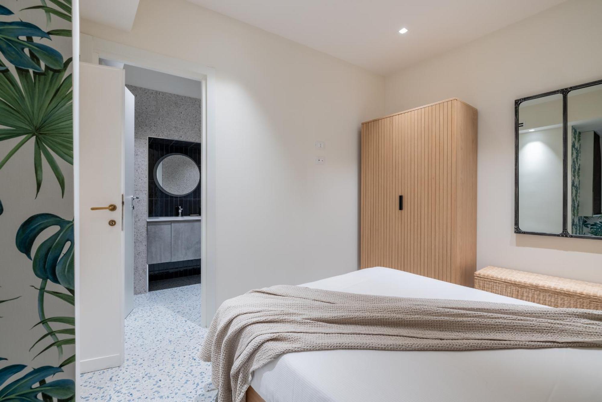 Charming 3 Bedroom Apartment In The Historic Center Róma Kültér fotó