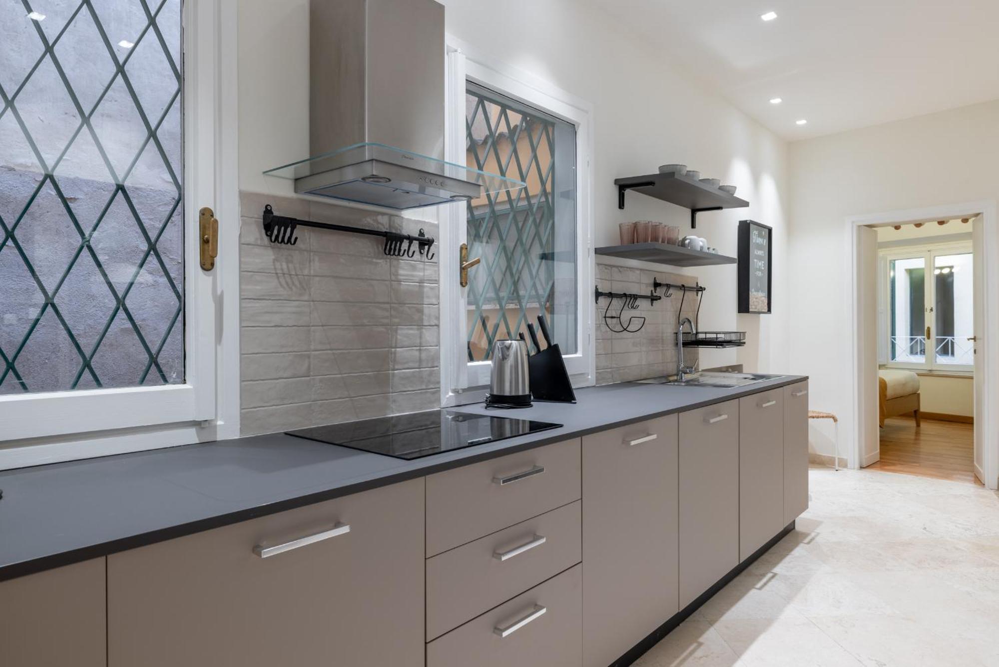 Charming 3 Bedroom Apartment In The Historic Center Róma Kültér fotó
